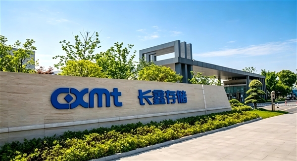 1499元！网易有道发布全球首款iPhone专属Agent耳机